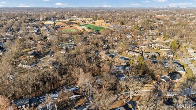 419 Gabriel Drive, Kirkwood, MO 63122