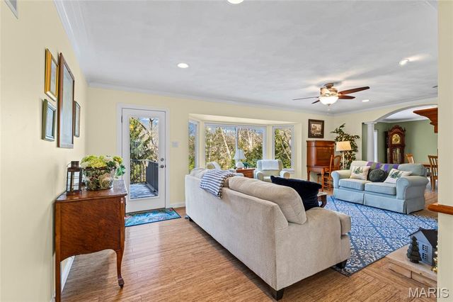 419 Gabriel Drive, Kirkwood, MO 63122