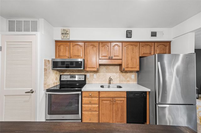 12900 Walden Road 1009J, Montgomery, TX 77356