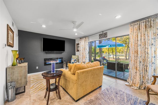 12900 Walden Road 1009J, Montgomery, TX 77356