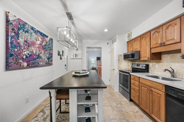 12900 Walden Road 1009J, Montgomery, TX 77356