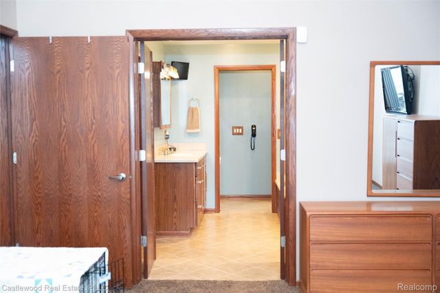 1625 Ridge Road Road, Highland Charter Township, MI 48356