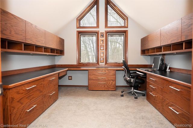 1625 Ridge Road Road, Highland Charter Township, MI 48356