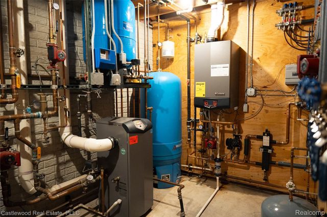 1625 Ridge Road Road, Highland Charter Township, MI 48356