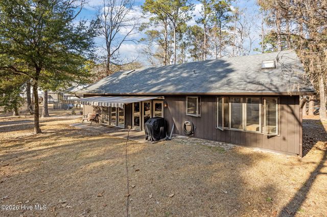 135 Wilson Circle, Arapahoe, NC 28510