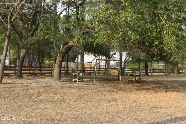 135 Wilson Circle, Arapahoe, NC 28510