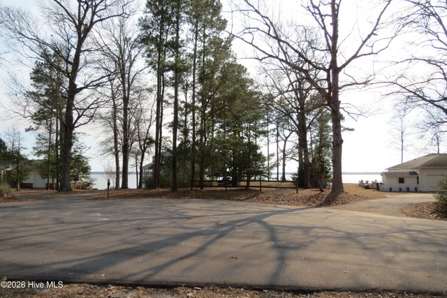 135 Wilson Circle, Arapahoe, NC 28510