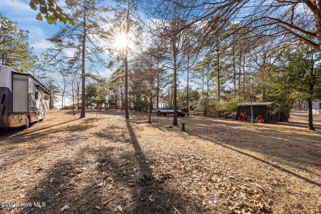 135 Wilson Circle, Arapahoe, NC 28510