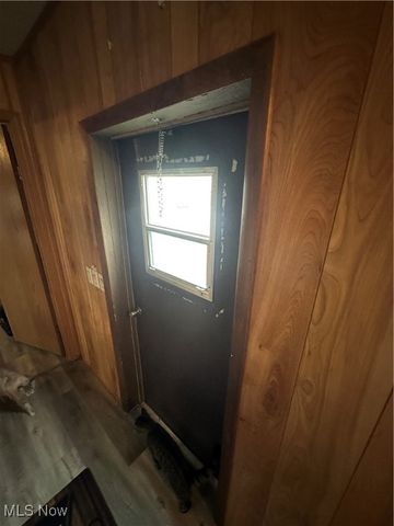 50 Eddy Road, Madison, OH 44057