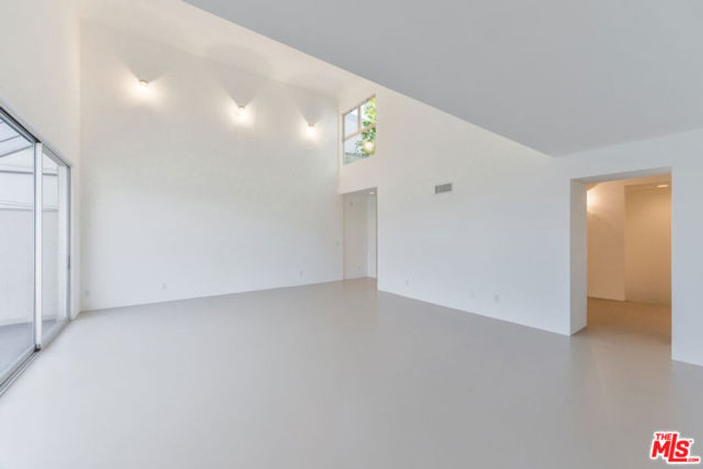 558 Rose Avenue 3, Venice (los Angeles), CA 90291