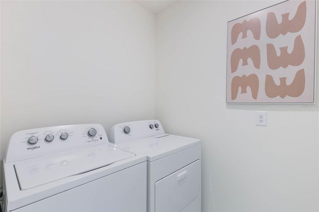 4585 BARBERRY AVENUE, Lakeland, FL 33811