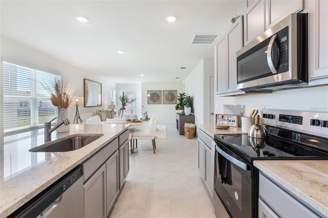 4585 BARBERRY AVENUE, Lakeland, FL 33811