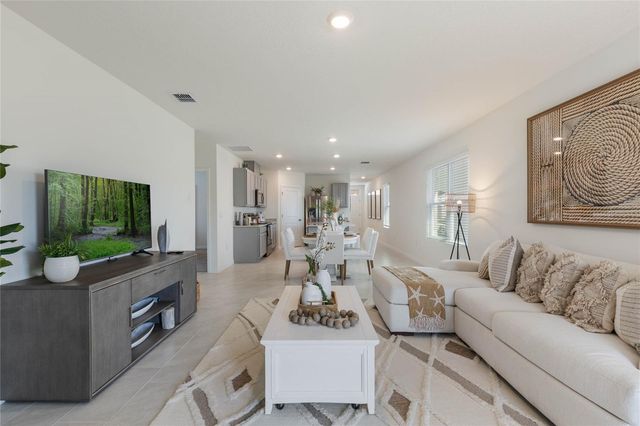 4585 BARBERRY AVENUE, Lakeland, FL 33811