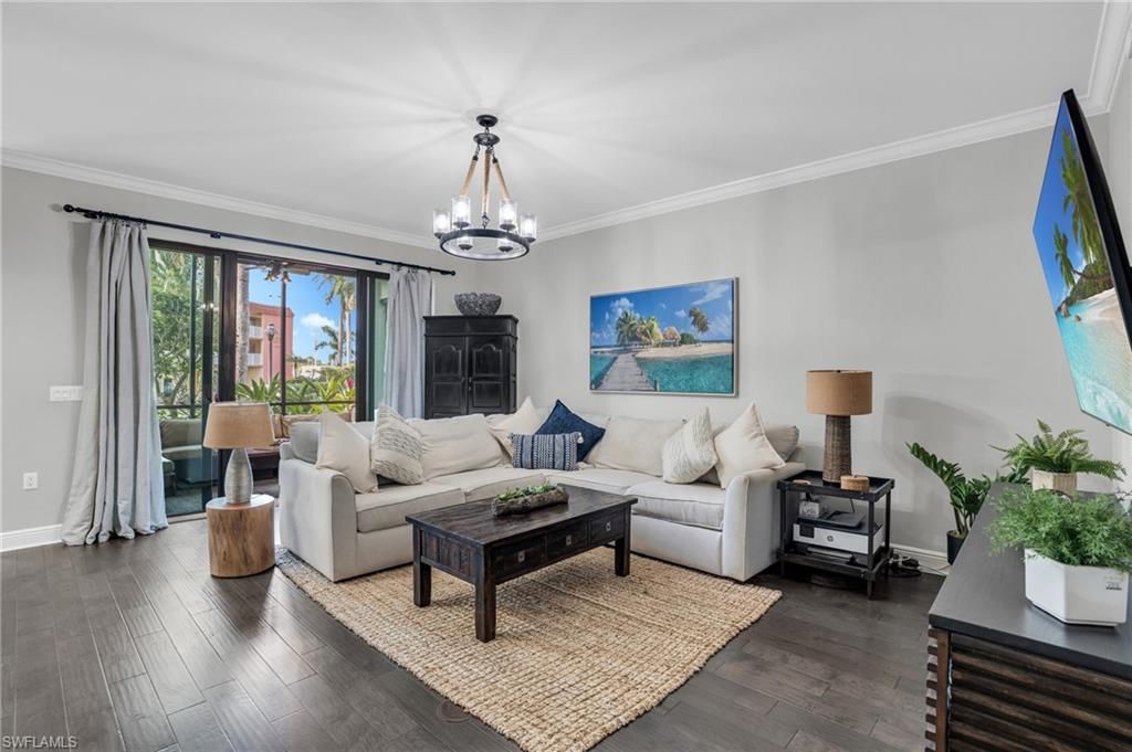 985 Sandpiper ST SW I103, NAPLES, FL 34102 — exterior