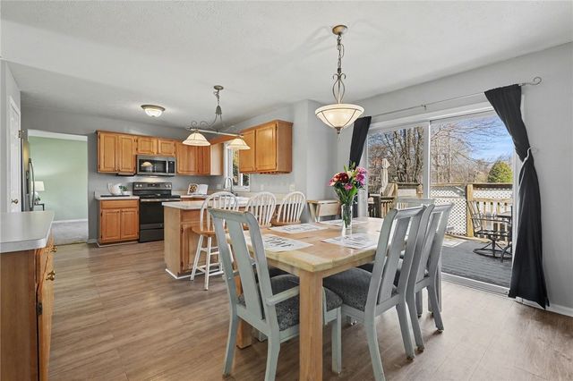 2039 Brookway Crescent, Ontario, NY 14519