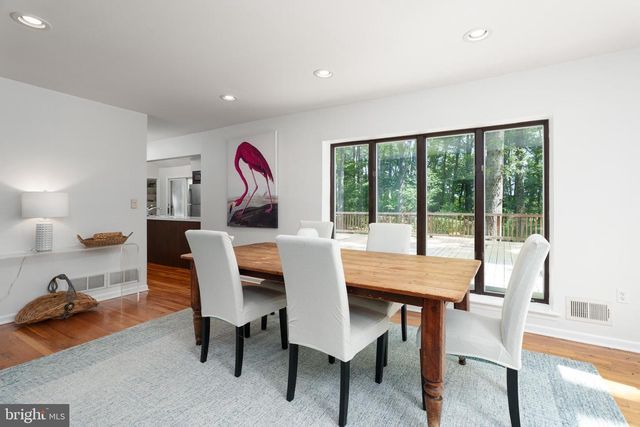 19 CARSON RD, Princeton, NJ 08540