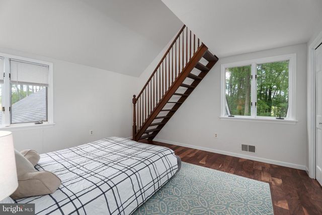 19 CARSON RD, Princeton, NJ 08540