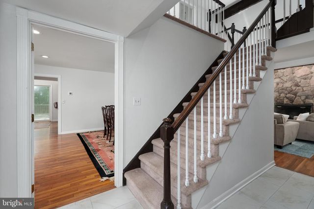 19 CARSON RD, Princeton, NJ 08540