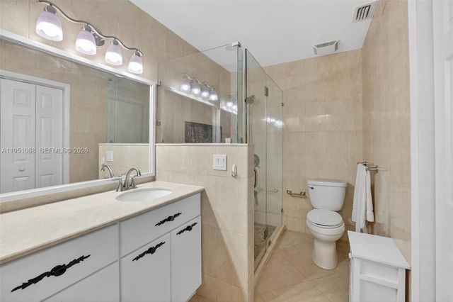 21248 Harbor Way 24324, Aventura, FL 33180