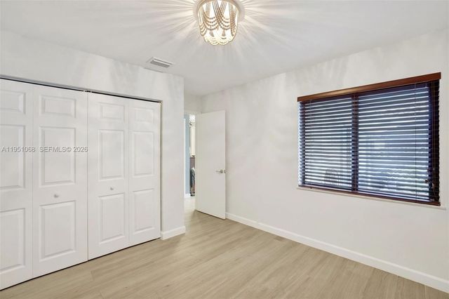 21248 Harbor Way 24324, Aventura, FL 33180