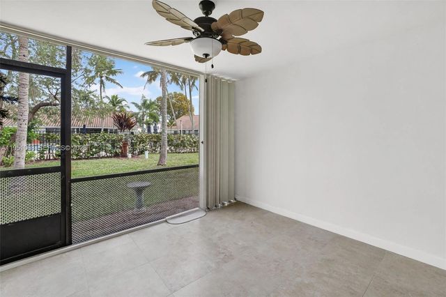 21248 Harbor Way 24324, Aventura, FL 33180