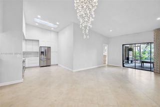21248 Harbor Way 24324, Aventura, FL 33180