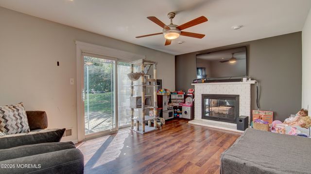 128 Starlight Road, Howell, NJ 07731