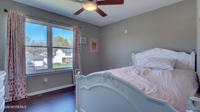 128 Starlight Road, Howell, NJ 07731
