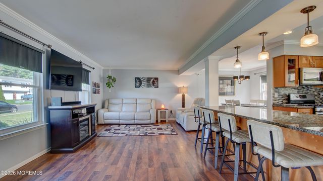 128 Starlight Road, Howell, NJ 07731