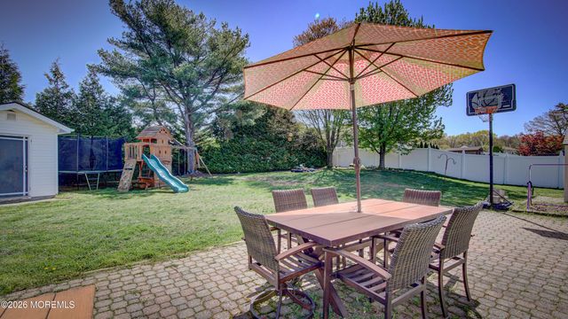 128 Starlight Road, Howell, NJ 07731