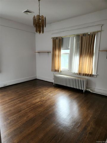 547 Violet Avenue Unit A 547 Violet Avenue, Hyde Park, NY 12538