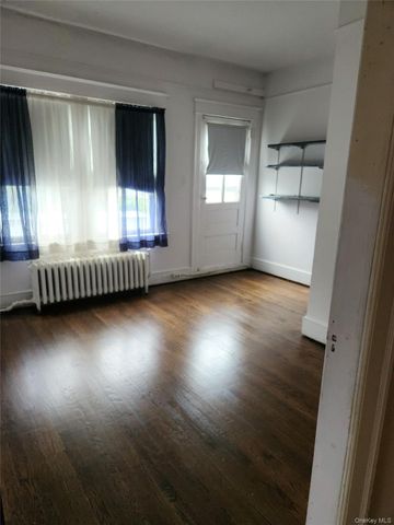 547 Violet Avenue Unit A 547 Violet Avenue, Hyde Park, NY 12538