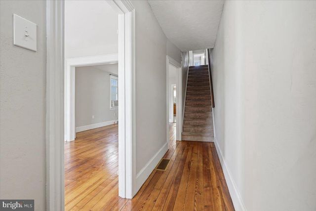 318 NORTHAMPTON ST, Hellertown, PA 18055