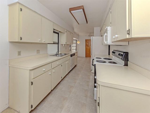 6527 WHELAN STREET, Englewood, FL 34224