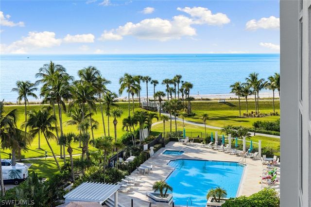 4401 Gulf Shore BLVD N C605, Naples, FL 34103