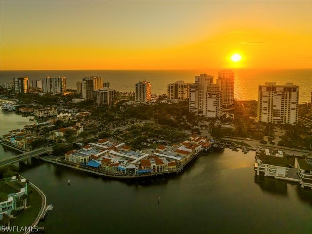 4401 Gulf Shore BLVD N C605, Naples, FL 34103