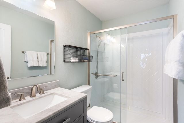 2215 Post RD 2102, Austin, TX 78704