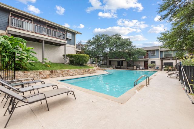 2215 Post RD 2102, Austin, TX 78704