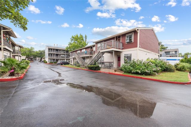 2215 Post RD 2102, Austin, TX 78704