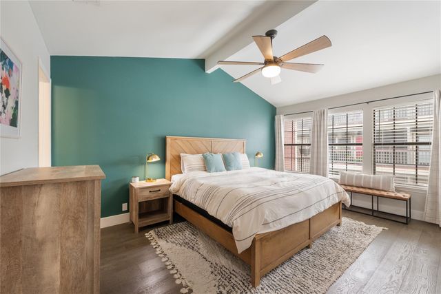 2215 Post RD 2102, Austin, TX 78704