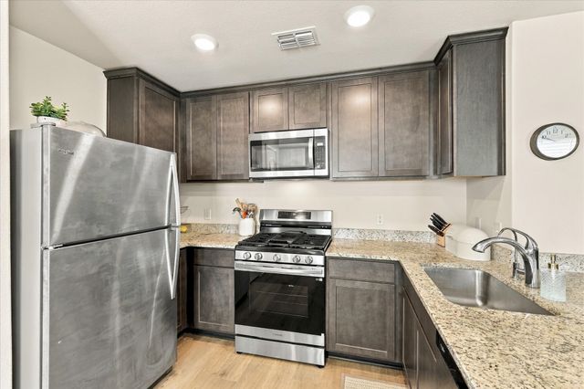 14017 Golden Valley Road, Ponder, TX 76259