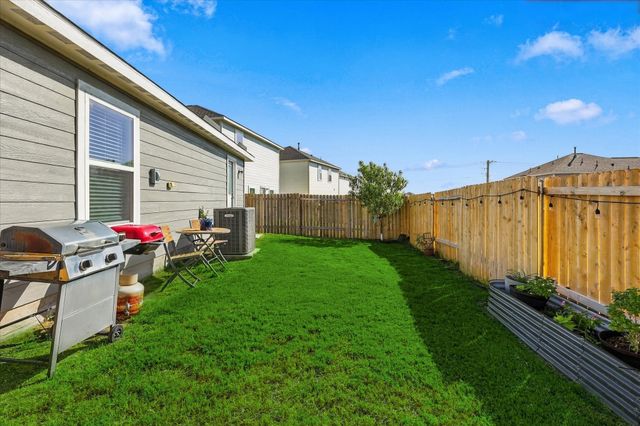 14017 Golden Valley Road, Ponder, TX 76259