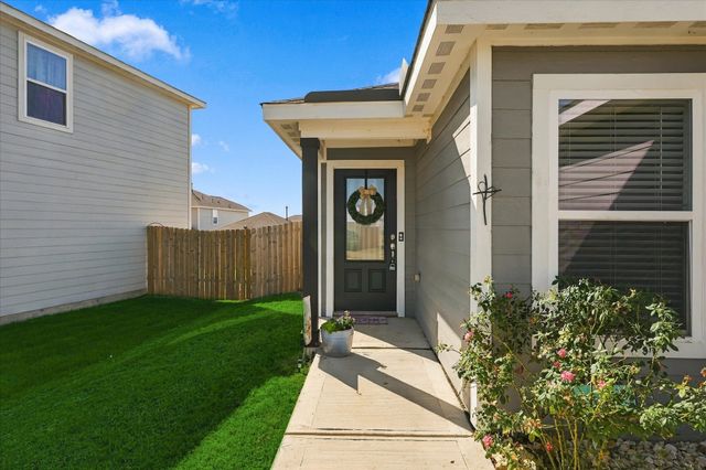 14017 Golden Valley Road, Ponder, TX 76259