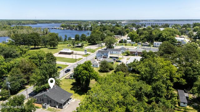319 W Grubb Street, Hertford, NC 27944