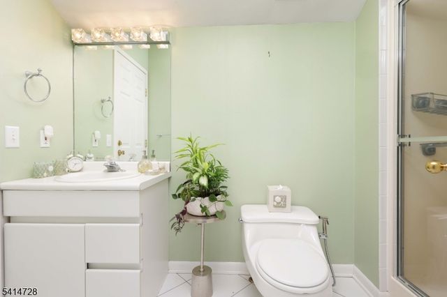 8 Union Hill Rd, Denville Twp., NJ 07834