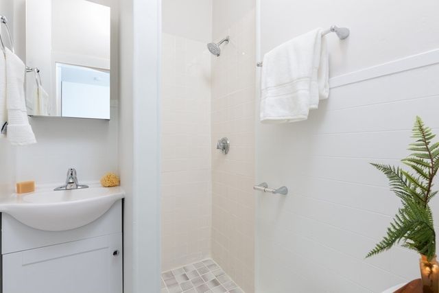 16 Chauncy 47, Cambridge, MA 02138