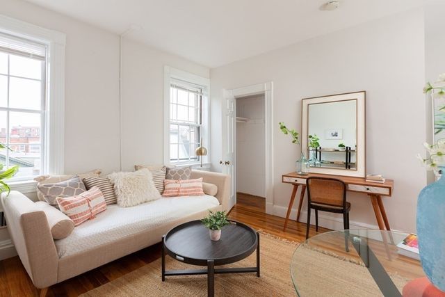 16 Chauncy 47, Cambridge, MA 02138