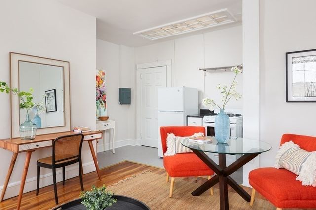 16 Chauncy 47, Cambridge, MA 02138