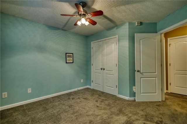 1127 Bradford Park Drive, Auburn, GA 30011