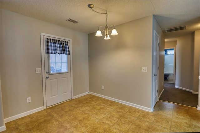 1127 Bradford Park Drive, Auburn, GA 30011